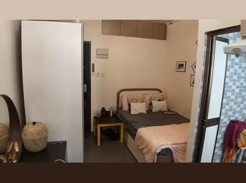 Roomgo HK - Cozy studio newly renovated, excellent location, Jordan - HKD6,700 pcm