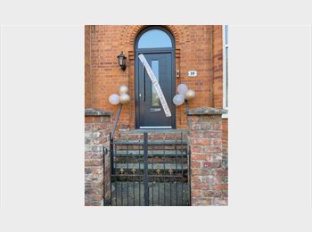 Roomgo UK -  Large Victorian House Share in Withington – Ideal for Students or Young Professionals (19–28) Room-, Withington - £750 pcm