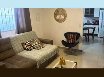 Roomgo BR - USP / CASA INTEIRA MOBILIADA COM GARAGEM, Butantã - R$ 2.200 Por mês