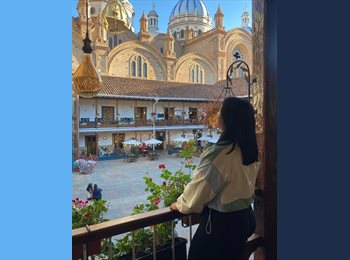 Roomgo BR - Ana - 28 - Liberdade