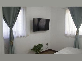 CompartoDepto CL - Amplio y luminoso dormitorio con baño privado Viña, Viña del Mar - CH$350.000 por mes