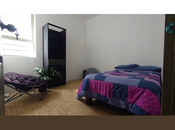 Roomgo MX - Buscamos roomie en colonia Americana, muy cerca de Chapultepec, Guadalajara - MX$3,900 por mes