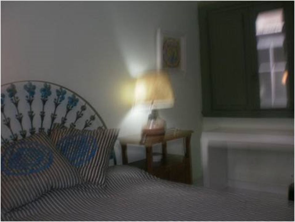 Cálidas y Luminosas Habitaciones en Edificio Histórico - México, Comuna 1 | Roomgo - Image 4