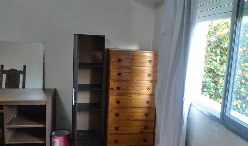 Habitación privada, 350.000 todo incluído. - Evaristo Carriego, Comuna 7 | Roomgo - Image 4