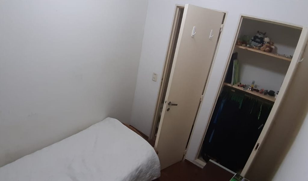 Habitación Individual amoblada - Avenida Corrientes, Comuna 3 | Roomgo - Image 4