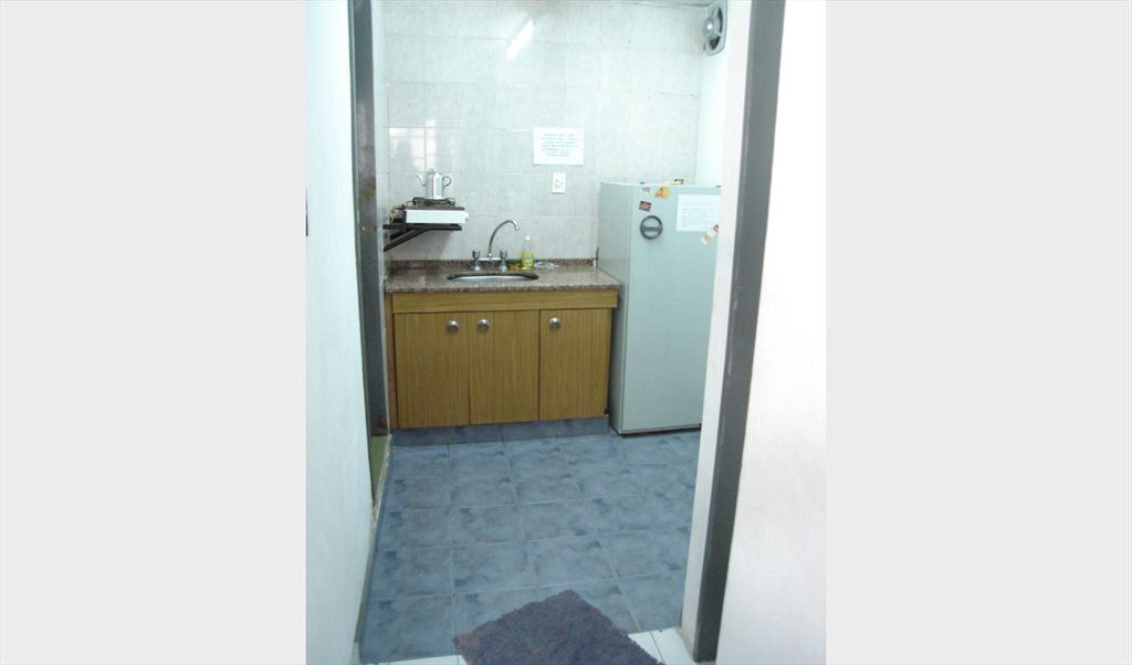 Habitación individual - Donato Álvarez, Comuna 15 | Roomgo - Image 3