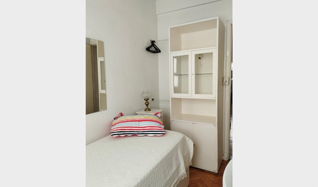 Habitación Privada.Excelente ubicación.Luminosa. 2 Baños. - Avenida Cabildo, Colegiales | Roomgo - Image 4