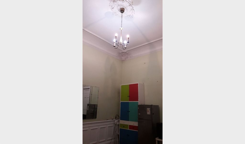 DISPONIBLE .HABITACION GRANDE Y COMODA EN LINDA CASA.ZONA SAN CRISTOBAL - Cochabamba, Comuna 3 | Roomgo - Image 8