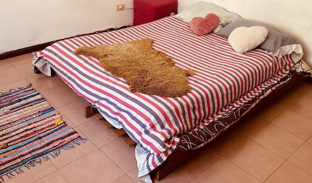 Divina habitación en hermosa casa de Belgrano  R - Capitán General Ramón Freire, Comuna 13 | Roomgo - Image 2