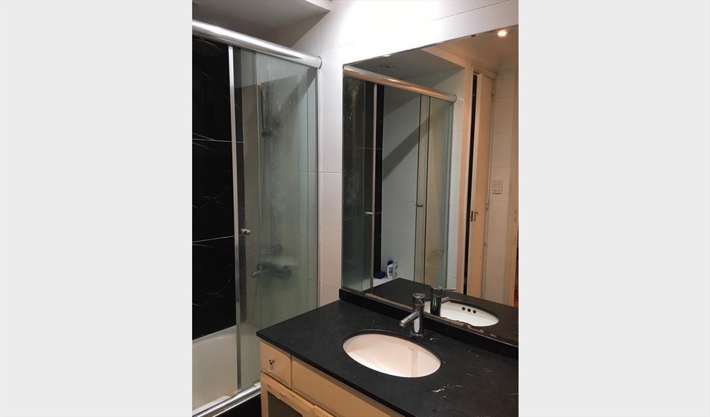 HABITACIÓN COMPARTIDA - Avenida Pueyrredón, Comuna 3 | Roomgo - Image 4