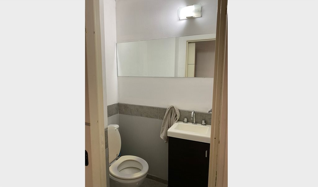 HABITACION DISPONIBLE !! - Avenida Hipólito Yrigoyen, Córdoba | Roomgo - Image 5