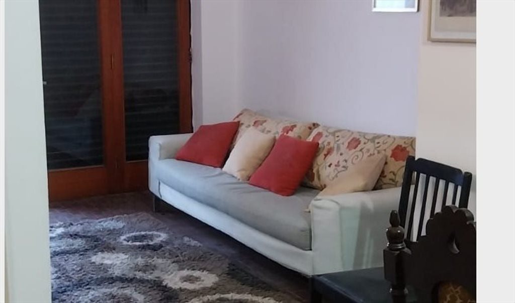 Habitación amplia con baño privado. - Paso de los Andes, Córdoba | Roomgo - Image 2