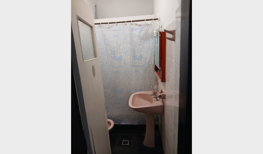 DPTO IDEAL CASEROS - 667 - Martín de Álzaga, Tres de Febrero | Roomgo - Image 2