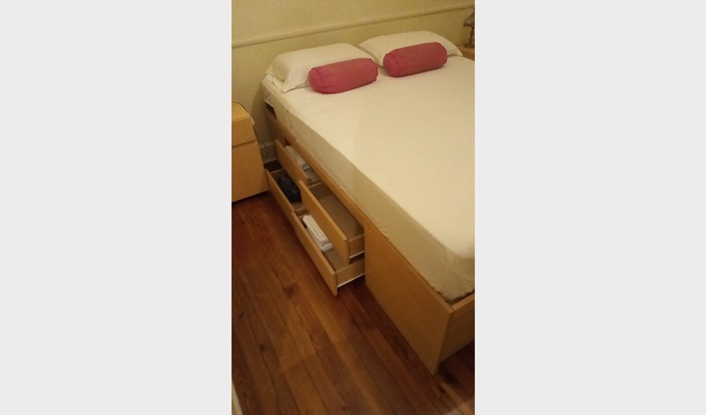 Habitación individual - Adolfo Alsina, Comuna 1 | Roomgo - Image 2