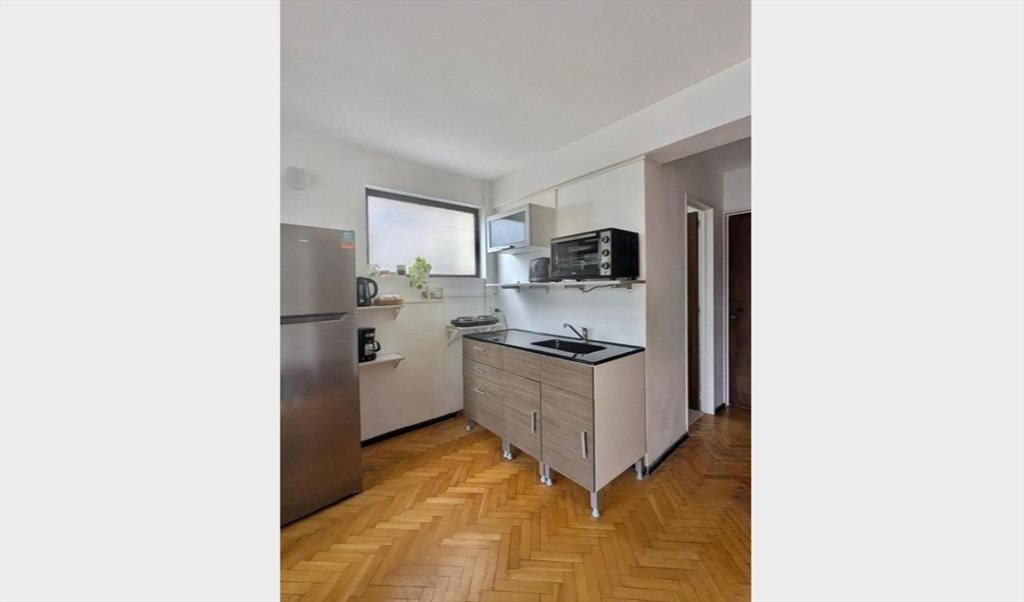 Luminoso departamento Plaza San Martin - Florida, Comuna 1 | Roomgo - Image 3