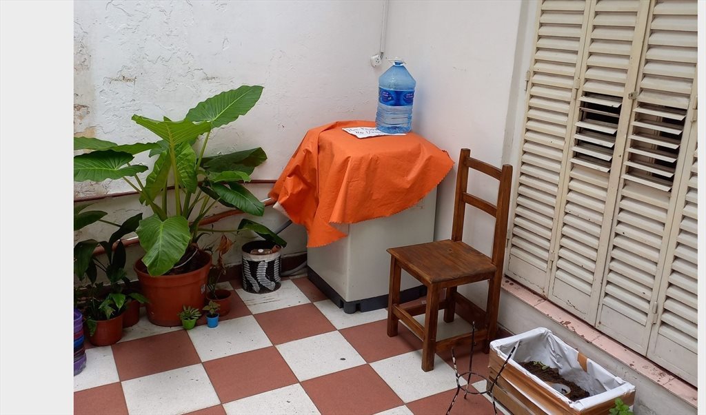 Habitaciones individual o dobles Parque Chacabuco - Avenida Carabobo, Comuna 7 | Roomgo - Image 3