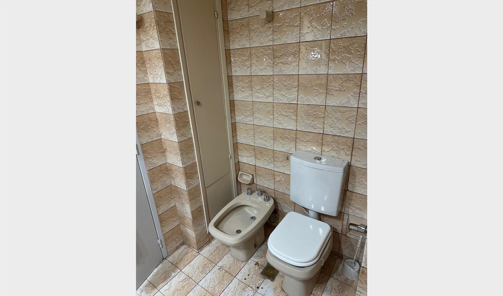 Habitación para estudiantes (Chicos) - Avenida Vélez Sarsfield, Córdoba | Roomgo - Image 8