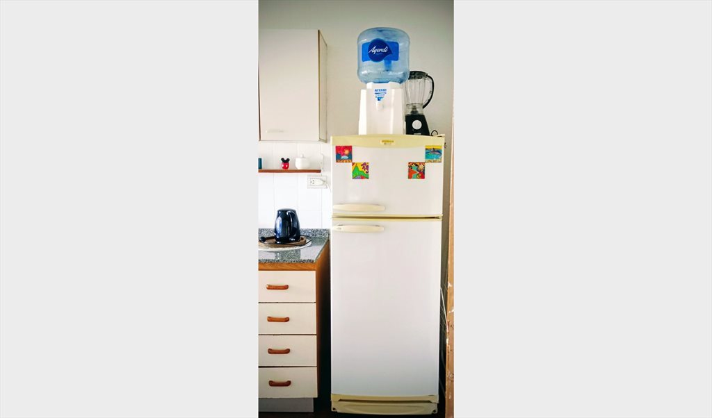 Habitación disponible en departamento - Avenida Manuel Augusto Montes de Oca, Comuna 4 | Roomgo - Image 7