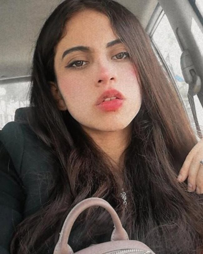 carolina - Estudiante - Mujer - San Isidro - Image 1