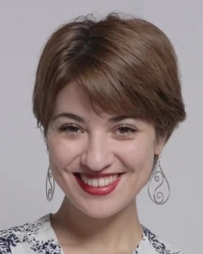 Agustina  - Estudiante - Mujer - Buenos Aires - Image 1