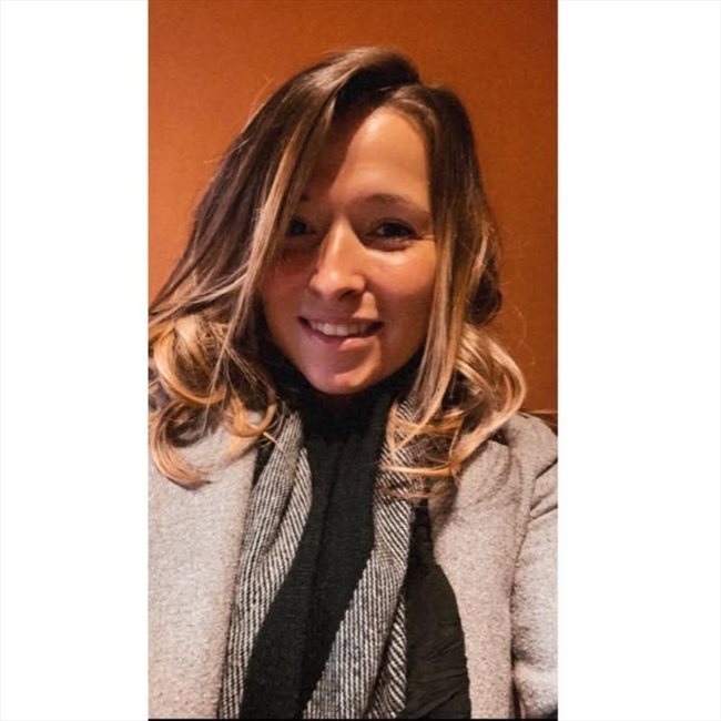 Céline - Professional - 2 Female - Botanic Ridge - Image 1