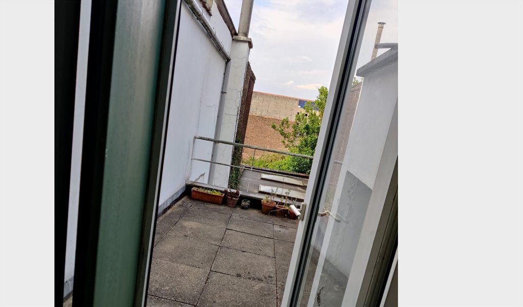 Colocation à Rue de Menin, Molenbeek-Saint-Jean - Quiet room, free from 1. January 2026 total 450€ | Appartager - Image 5
