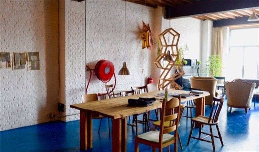 Colocation à van de Wervestraat, Borgerhout - LOFT/ATELIER 300M2 FOR CREATIVE PEOPLE | Appartager - Image 4