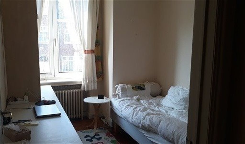 Colocation à Rue Aimé Smekens, Georges Henri - QUARTIER EUROPEEN - SPATIEUSE et LUMINEUSE MAISON | Appartager - Image 2