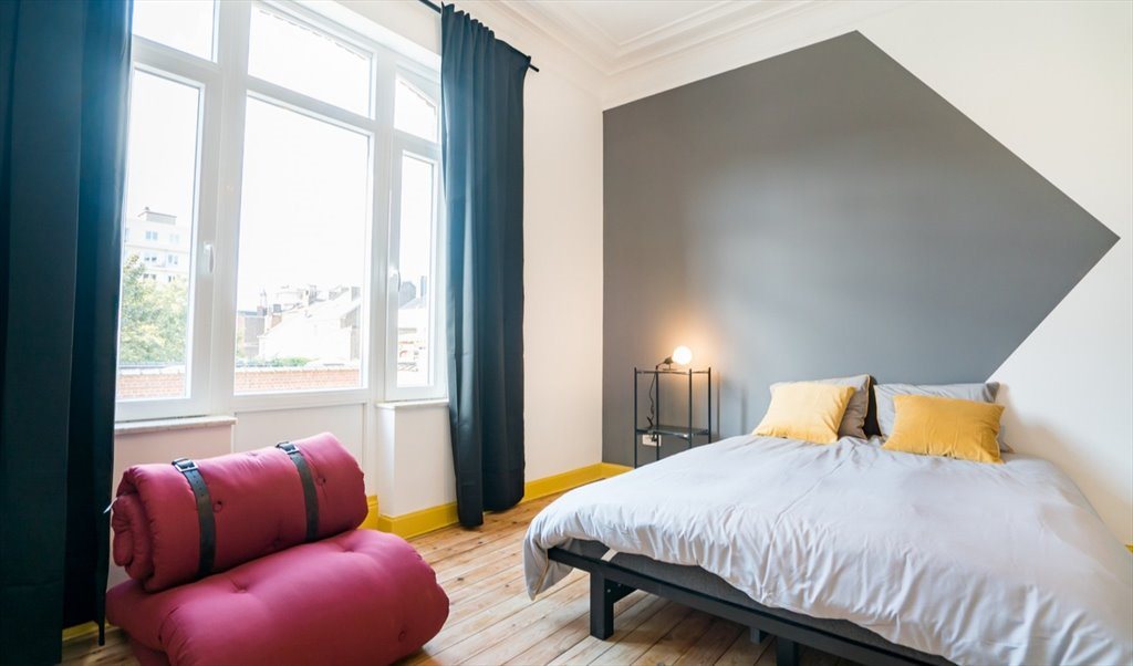 Colocation à Rue Huart Chapel, Charleroi - Oscar Rayon chambre 2 | Appartager - Image 2