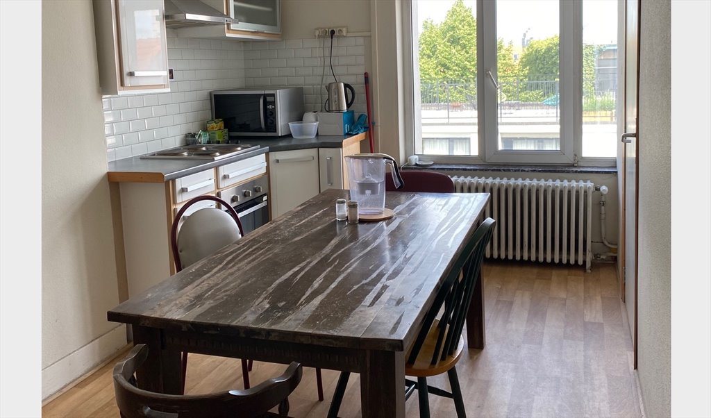 Colocation à Rue Vanderschrick, Porte de Hal - Chambre d'étudiante/jeune active dans la maison de maître | Appartager - Image 4