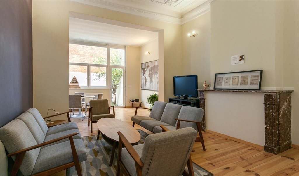 Colocation à Rue Marie-Henriette, Flagey-Malibran - 21m2 room, private bathroom. International Coloc | Appartager - Image 5