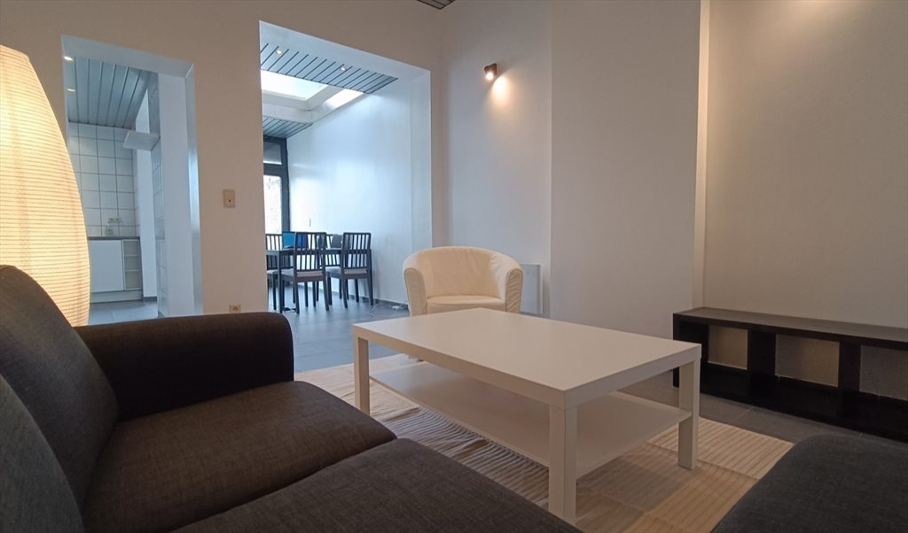 Colocation à Rue Neuve, Montignies-sur-Sambre - COLOCATION de 200 m² entièrement rénovée avec jardin. Pour étudiants et jeunes travailleurs | Appartager - Image 2