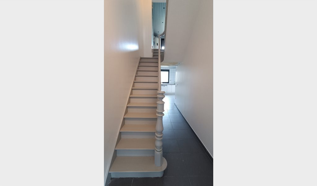 Colocation à Rue Neuve, Montignies-sur-Sambre - COLOCATION de 200 m² entièrement rénovée avec jardin. Pour étudiants et jeunes travailleurs | Appartager - Image 6