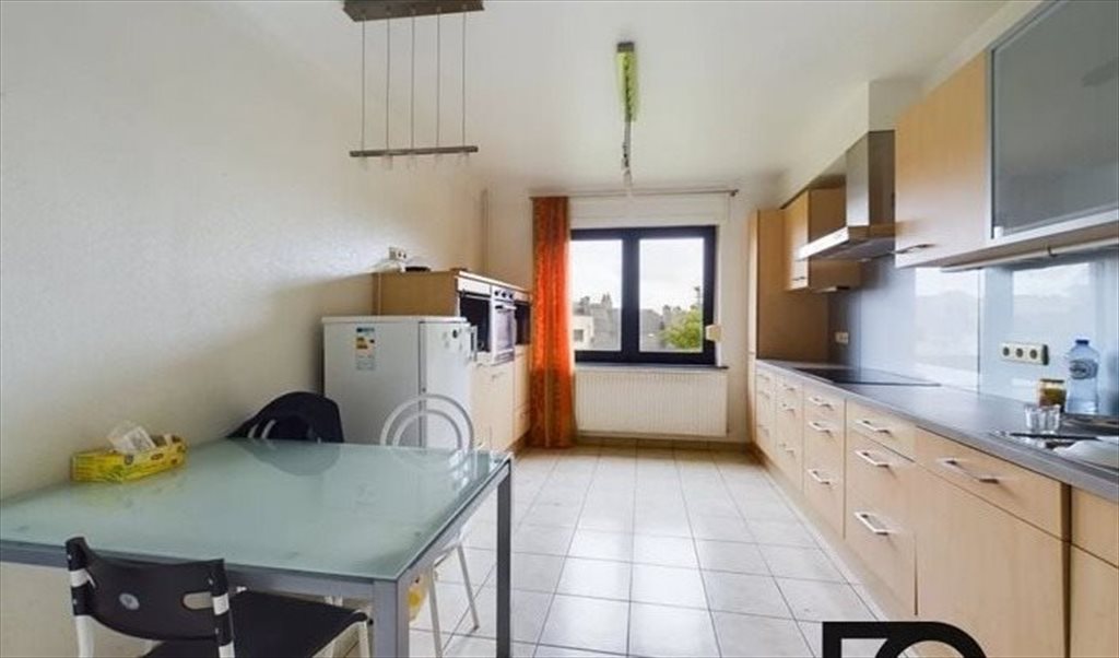 Colocation à Rue Saint-Jean, Arlon - Maison de 6ch, à proximité de la Gare & du Campus ULg | Appartager - Image 3