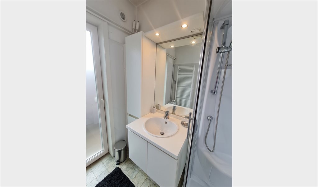 Colocation à Rue d'Italie, Charleroi - Superbe Maison en Face de l'Université | Appartager - Image 5