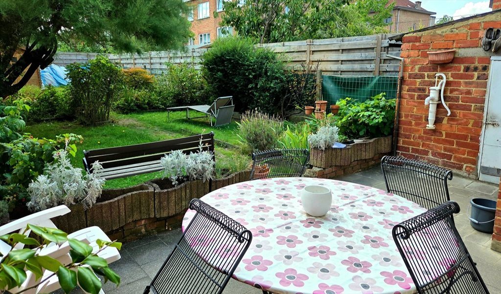 Colocation à Wandelingstraat, Ruysbroek - **Grande chambre 25 m²  + accès maison & Jardin à l´entrée de Bruxelles à 5 min gare et transports** | Appartager - Image 3