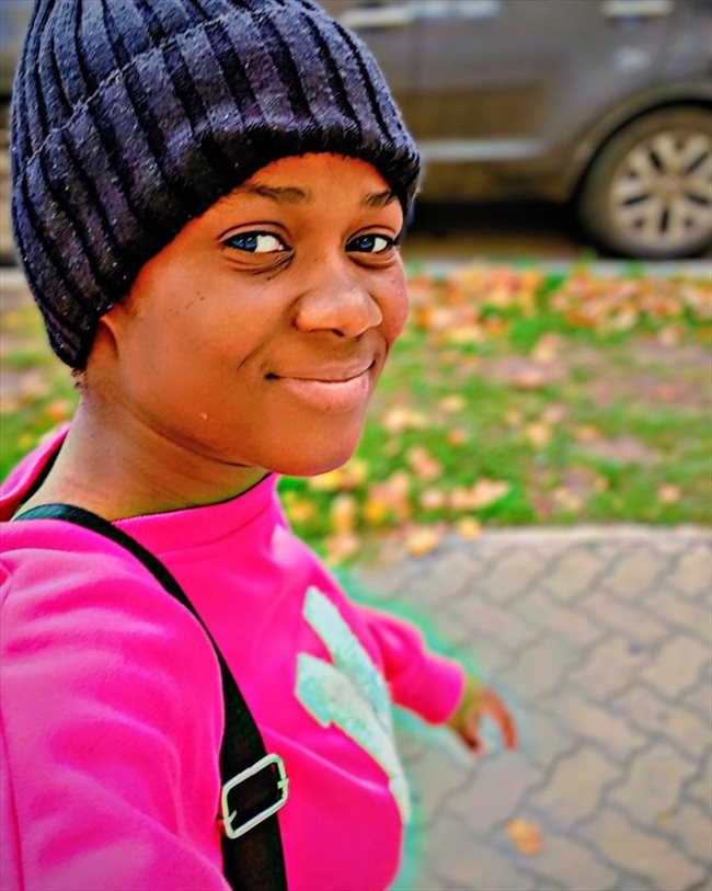 ANGE CHRISTELLE  - Etudiant - Femme - Ixelles-Elsene - Image 1