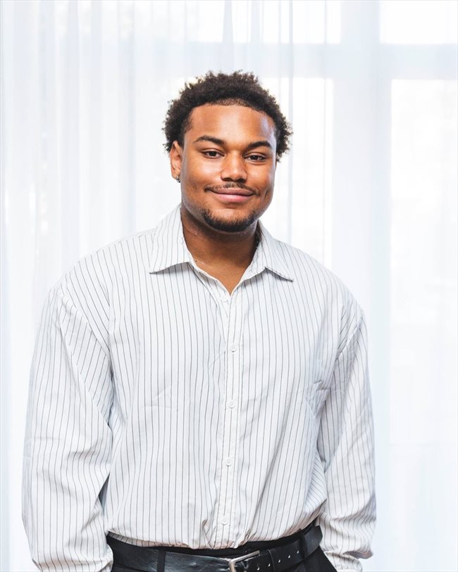 Michael - Etudiant - Homme - Bruxelles - Image 1