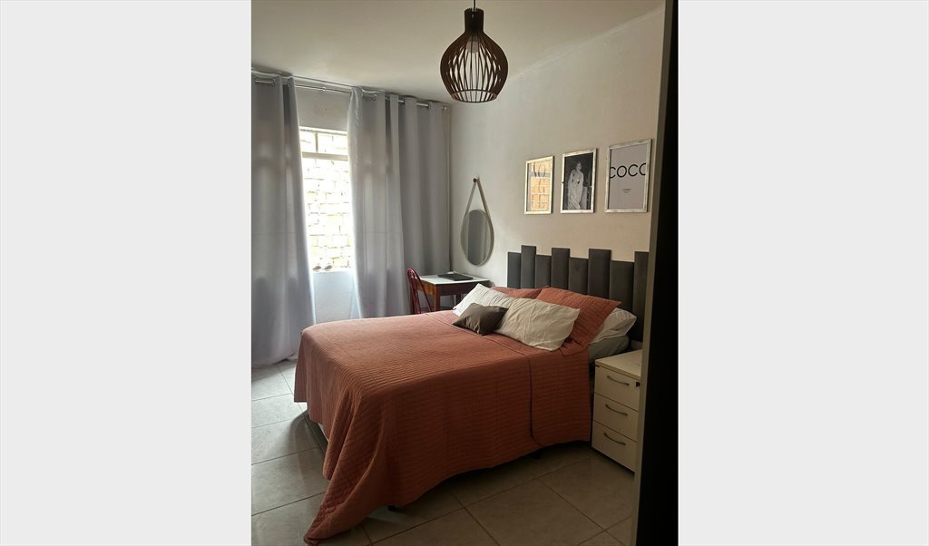 SUÍTES E QUARTOS MOBILIADOS NA BELA VISTA ( PRÓXIMO AO METRÔ SÃO JOAQUIM) - Quartos em Rua Martiniano de Carvalho, Bela Vista | Roomgo - Image 2