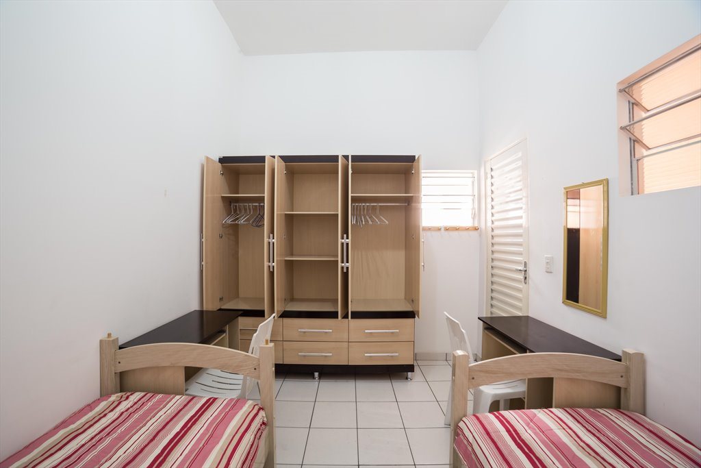 INDIVIDUAL OU DUPLO - FEMININO - METRÔ ANA ROSA - Quartos em Rua Batista Cepelos, Aclimacao | Roomgo - Image 3