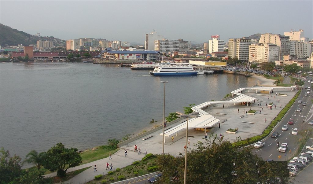 Quarto/Vaga ao lado da UFF, centro - Niteroi - Quartos em Avenida Visconde do Rio Branco, Sao Domingos | Roomgo - Image 7