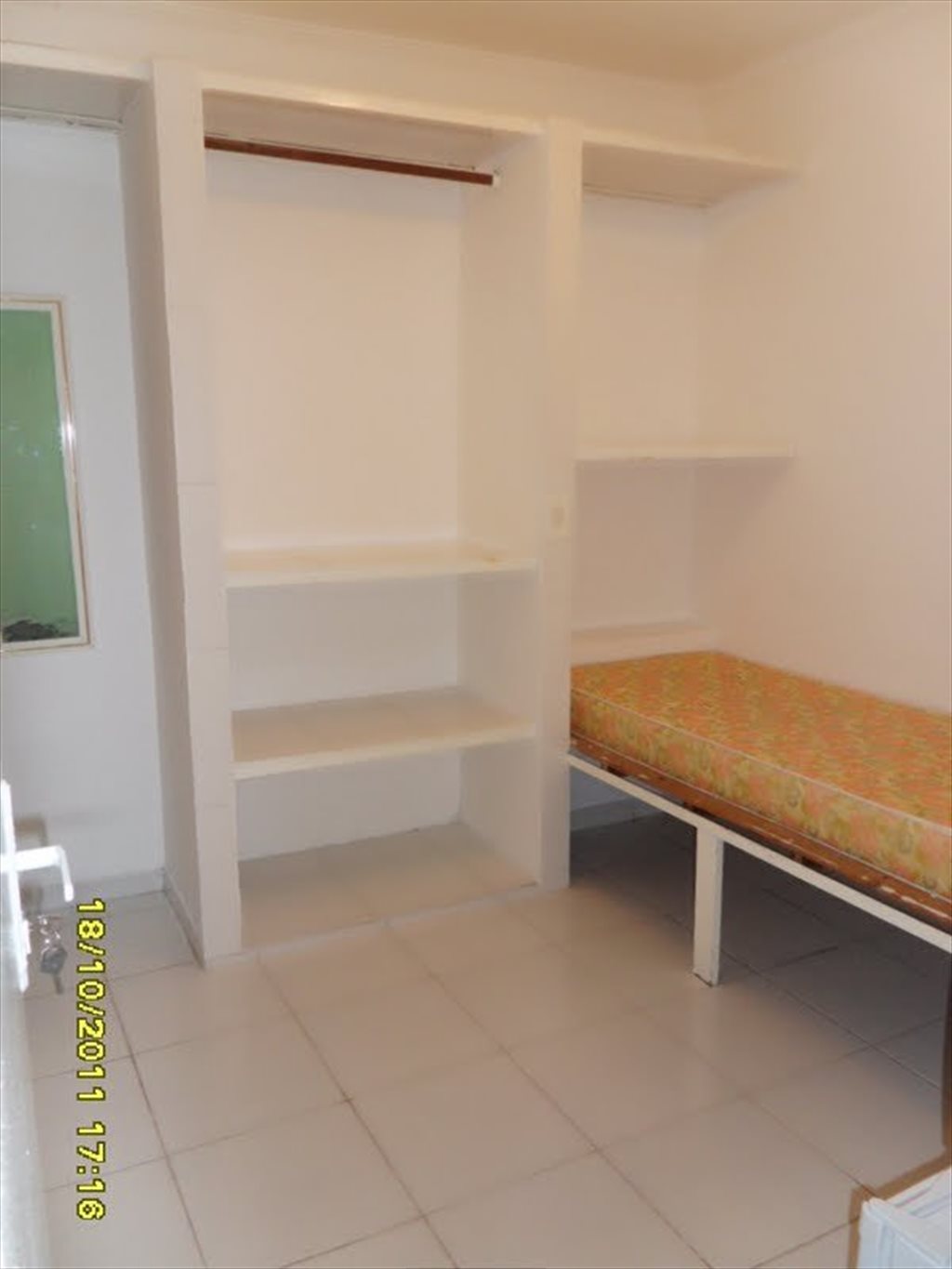 SUÍTE PROXIMO AO METRO PARAISO -  MARINA'S SUITES - Quartos em Rua André Gouvêia, Liberdade | Roomgo - Image 4