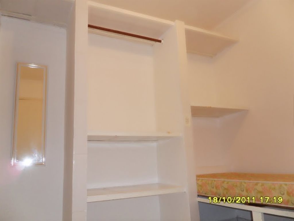 SUÍTE PROXIMO AO METRO PARAISO -  MARINA'S SUITES - Quartos em Rua André Gouvêia, Liberdade | Roomgo - Image 5