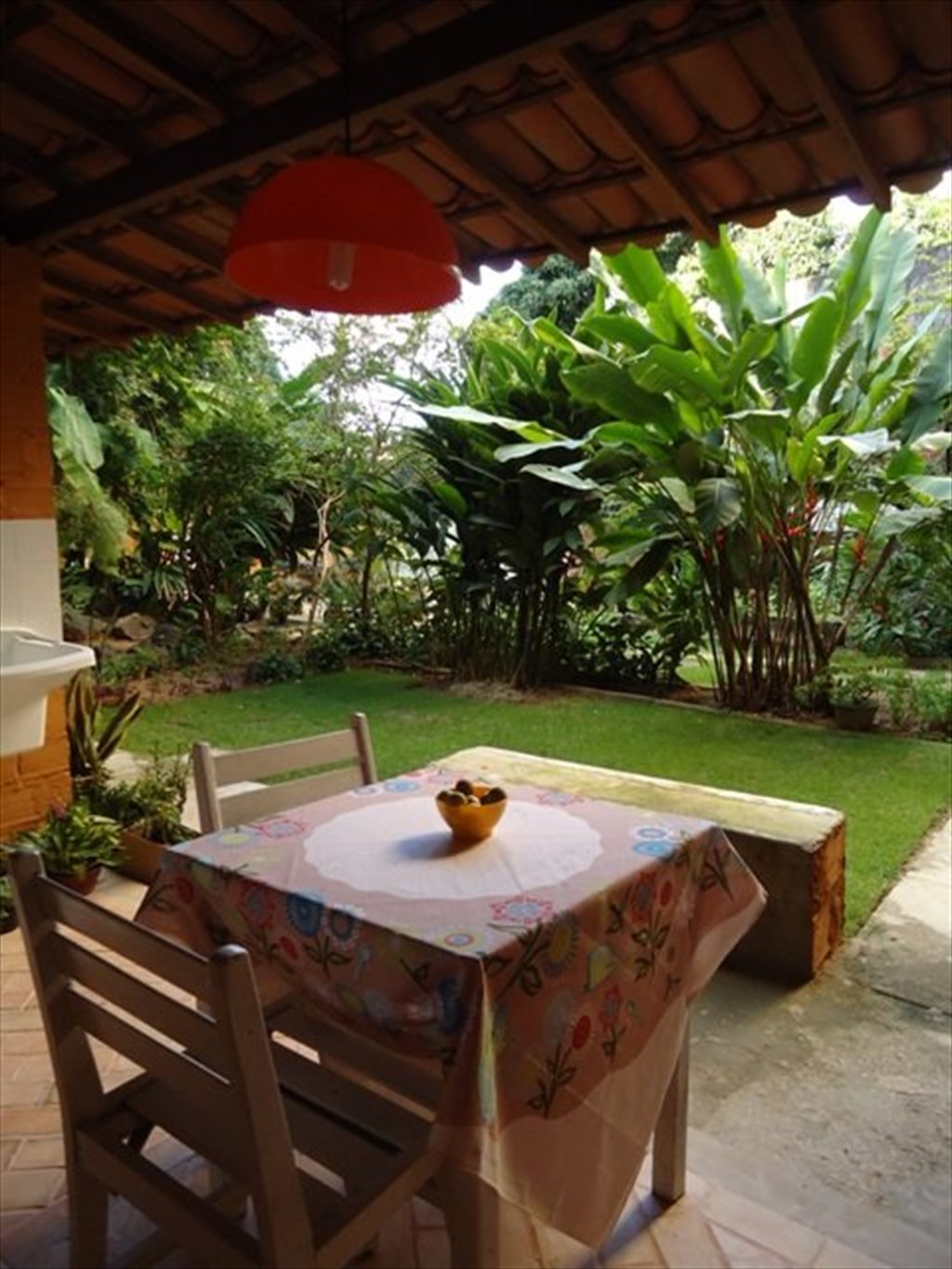 Quarto individual Garcia - Quartos em Leovigildo Filgueiras, Cidade Alta | Roomgo - Image 3