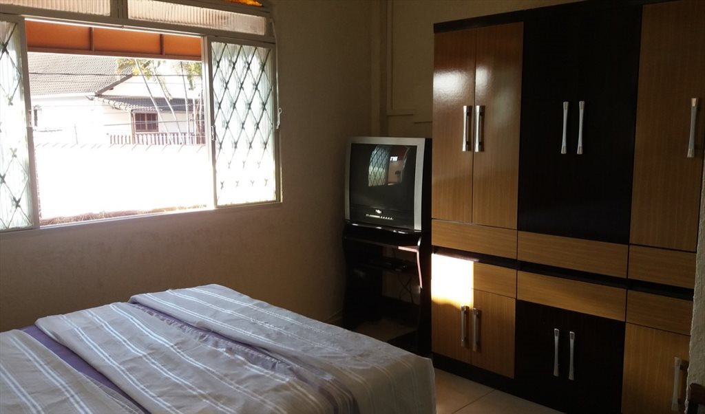 SUÍTES MOBILIADAS - PAMPULHA - Quartos em Rua Capitão Leonidio Soares, Planalto | Roomgo - Image 6