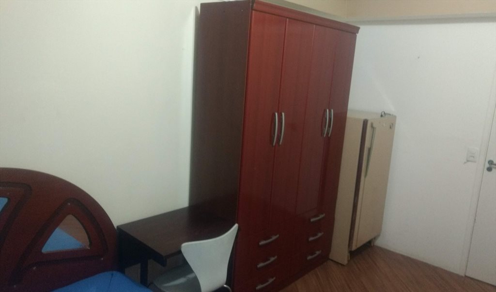 quarto mobiliada no Cambuci com internet - Quartos em Rua Silveira Campos, Cambuci | Roomgo - Image 3