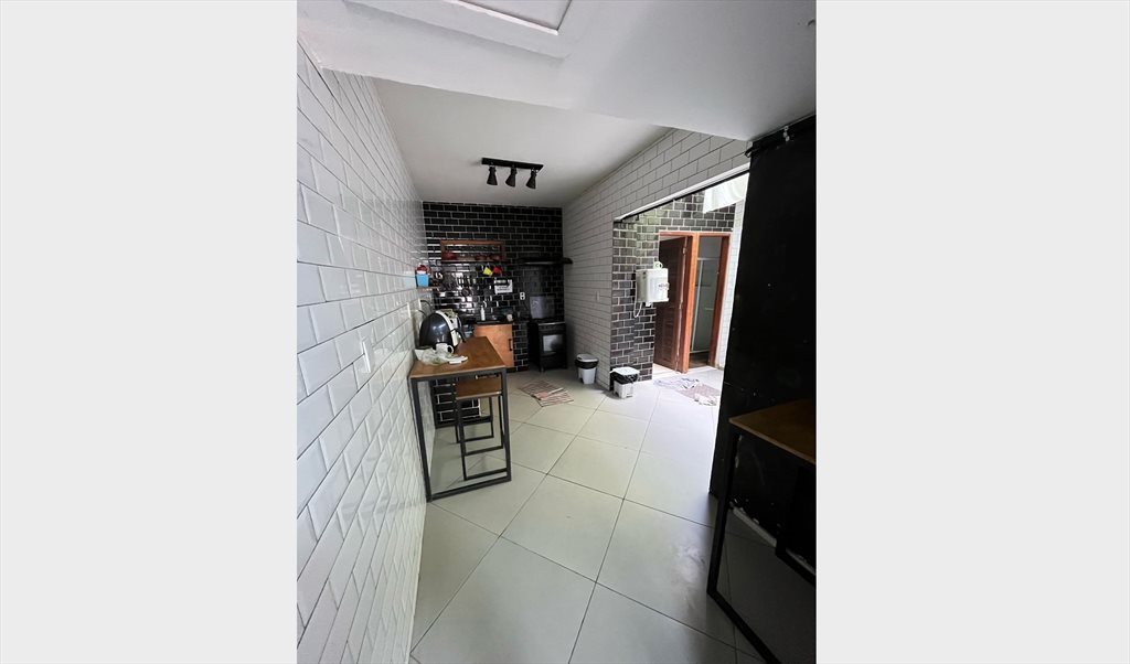 Quarto em vila em Botafogo contas inclusas - Quartos em Rua São João Batista, Botafogo | Roomgo - Image 4