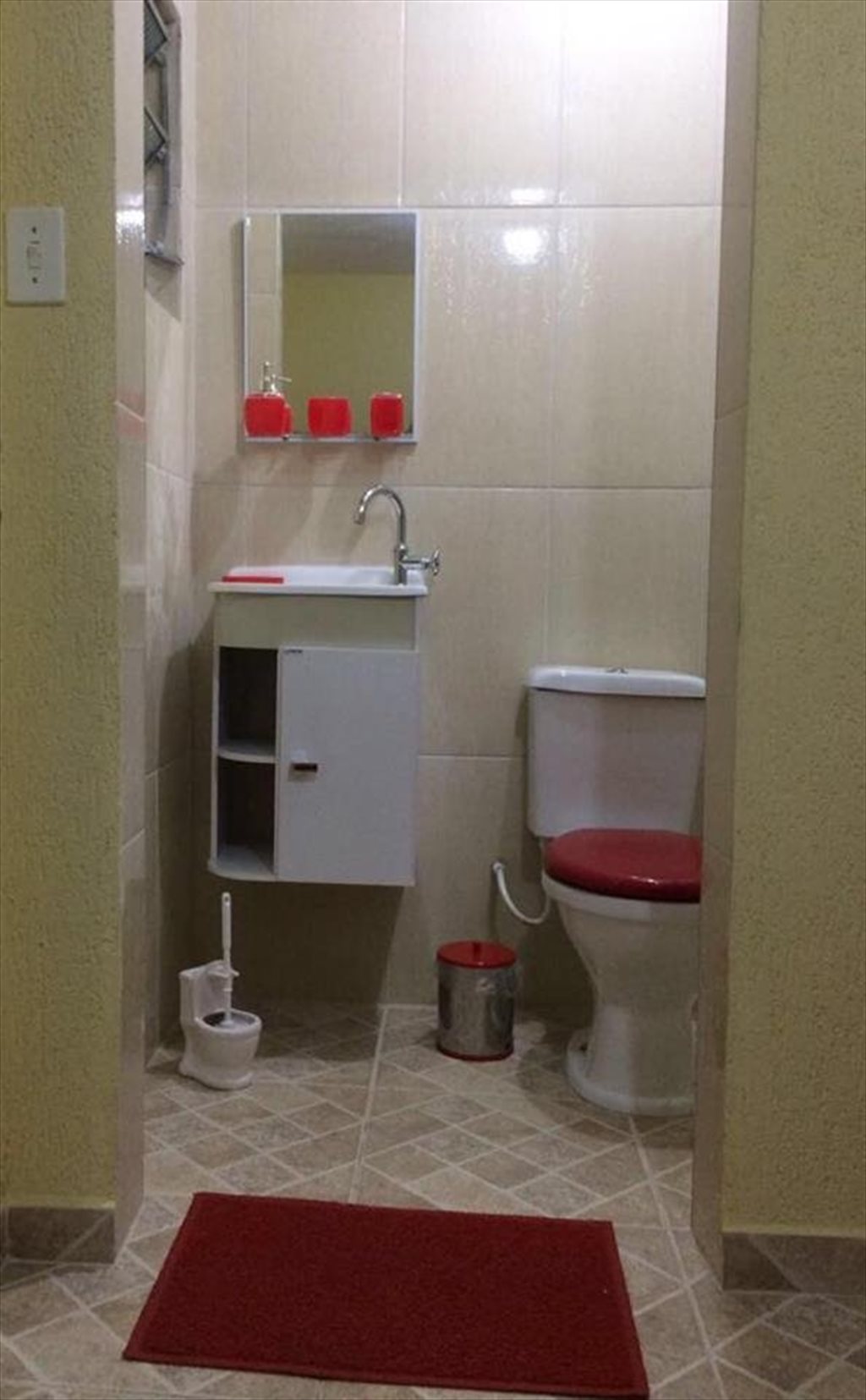 Ótima Localização! 7 minutos a pé do metrô Jd. São Paulo ;) - Quartos em Travessa Carmelinda Marques Pereira, Água Fria | Roomgo - Image 2