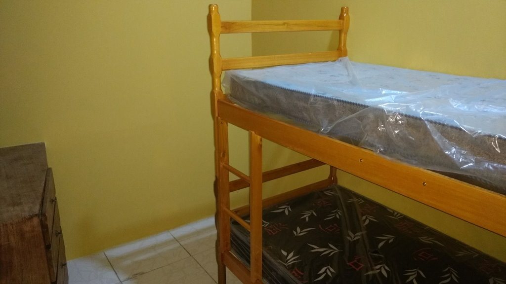 Vagas pensão quartos compartilhados duplos individuais - Quartos em Avenida Amador Bueno da Veiga, Penha de França | Roomgo - Image 4