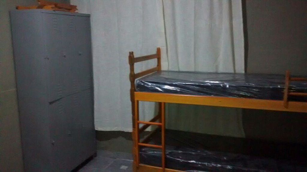 Vagas pensão quartos compartilhados duplos individuais - Quartos em Avenida Amador Bueno da Veiga, Penha de França | Roomgo - Image 5